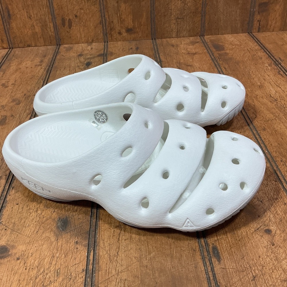 KEEN Perforated Slip-On Casual Outdoor Clogs Yogui White Size Women's 10 Men's 8